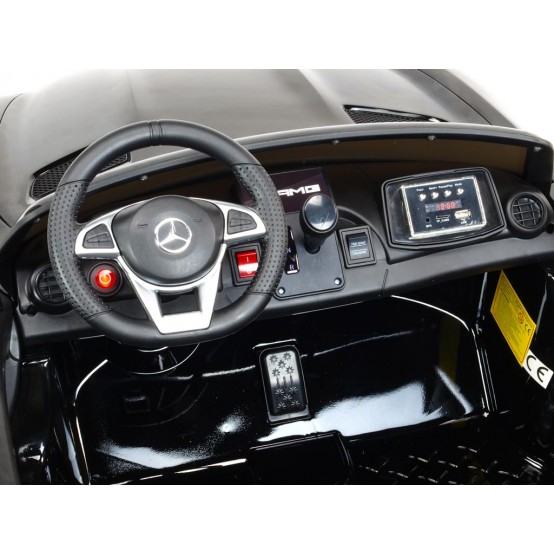 Dvoumístný Mercedes-AMG GT R 4x4, pohon všech kol, 2.4G DO, LED osvětlení, černý lakovaný